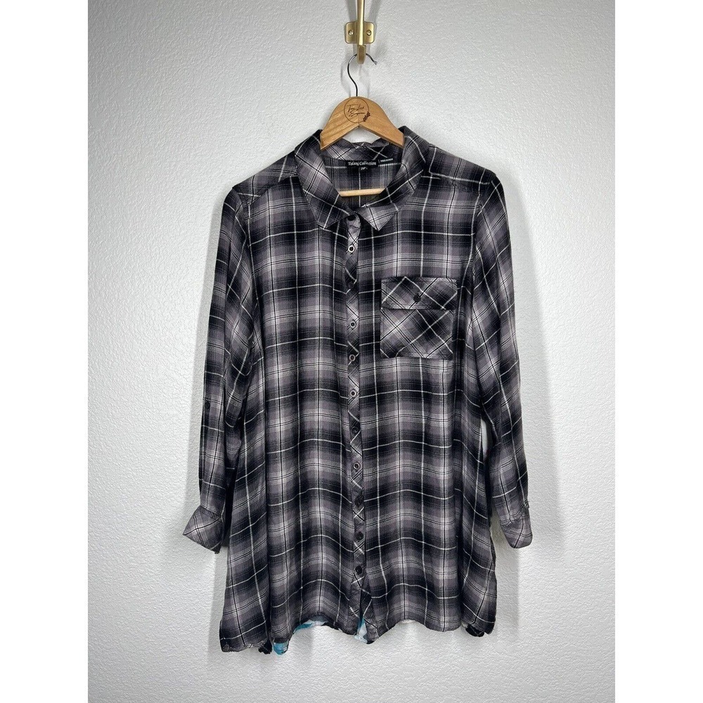 Tolani Collection 2XP Plaid Flannel Top Floral Printed Back Detail